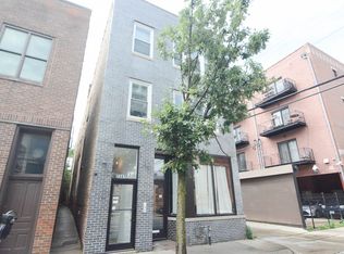 2347 W Taylor St #2M, Chicago, IL 60612
