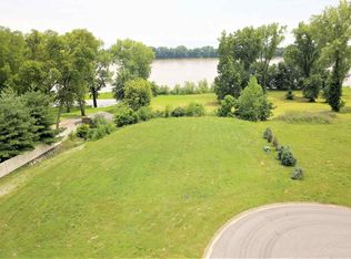 10377 Ashton Ct, Newburgh, IN 47630