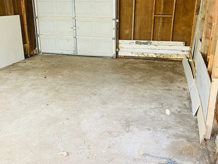 320 W Elm St — Photo 21