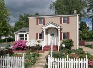 10415 Hebard St, Kensington, MD 20895