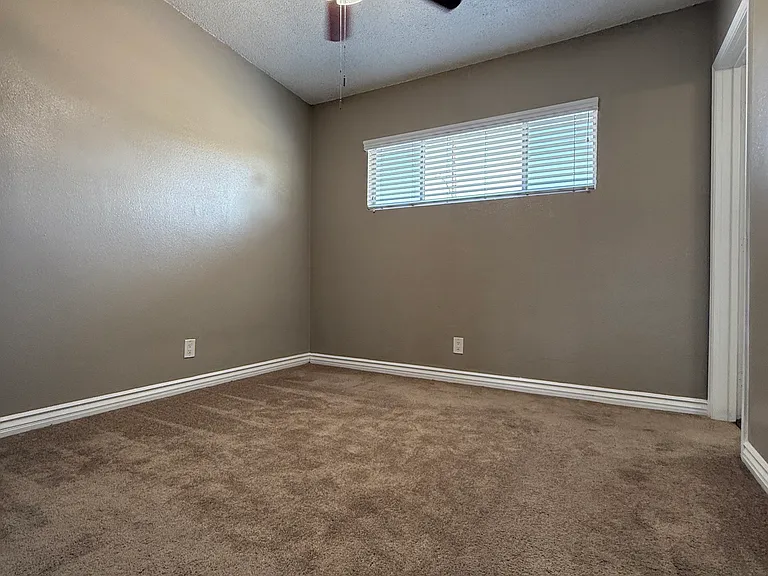 11502 Adco Ave #G — Photo 5