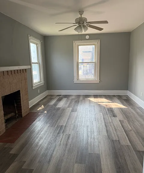 1907 W Beverley St — Photo 3