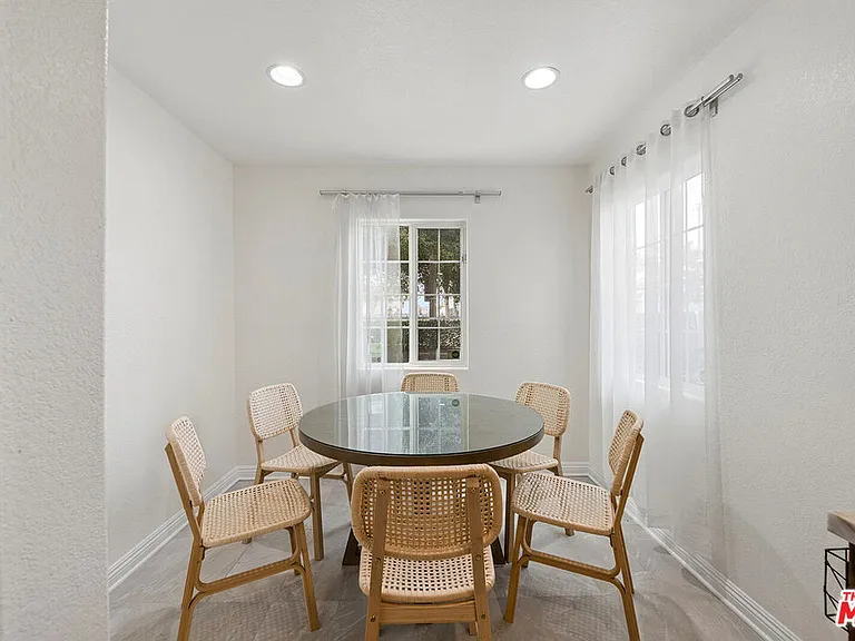 3707 Exposition Blvd — Photo 9
