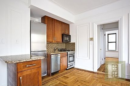3rd image of 277 Washington Ave APT 3H