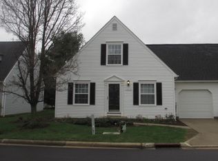 3425 W Prescott Cir, Cuyahoga Falls, OH 44223