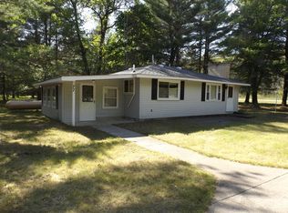 77 Lambath Ln, Lewiston, MI 49756