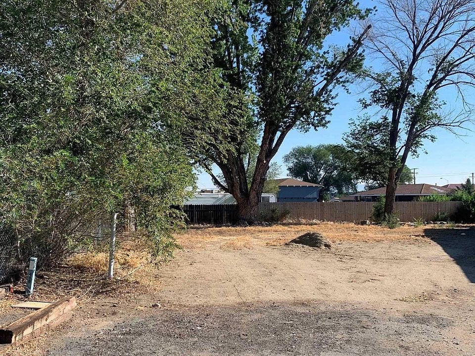 1st image of 1254 Knights Ln