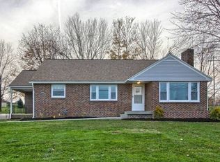 1096 Roths Church Rd, Spring Grove, PA 17362