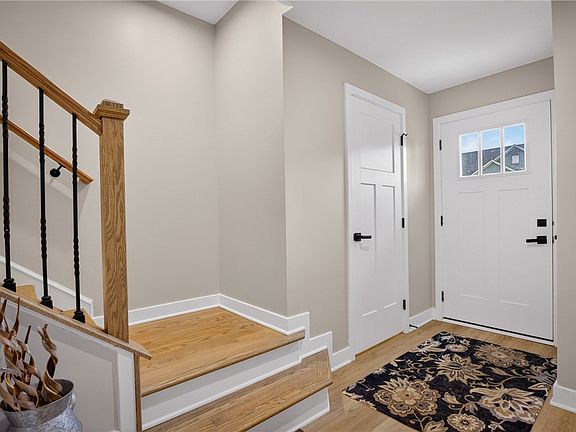 5th image of 516 Dogwood Ln