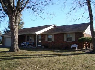 2716 Senate Ln, Kokomo, IN 46902