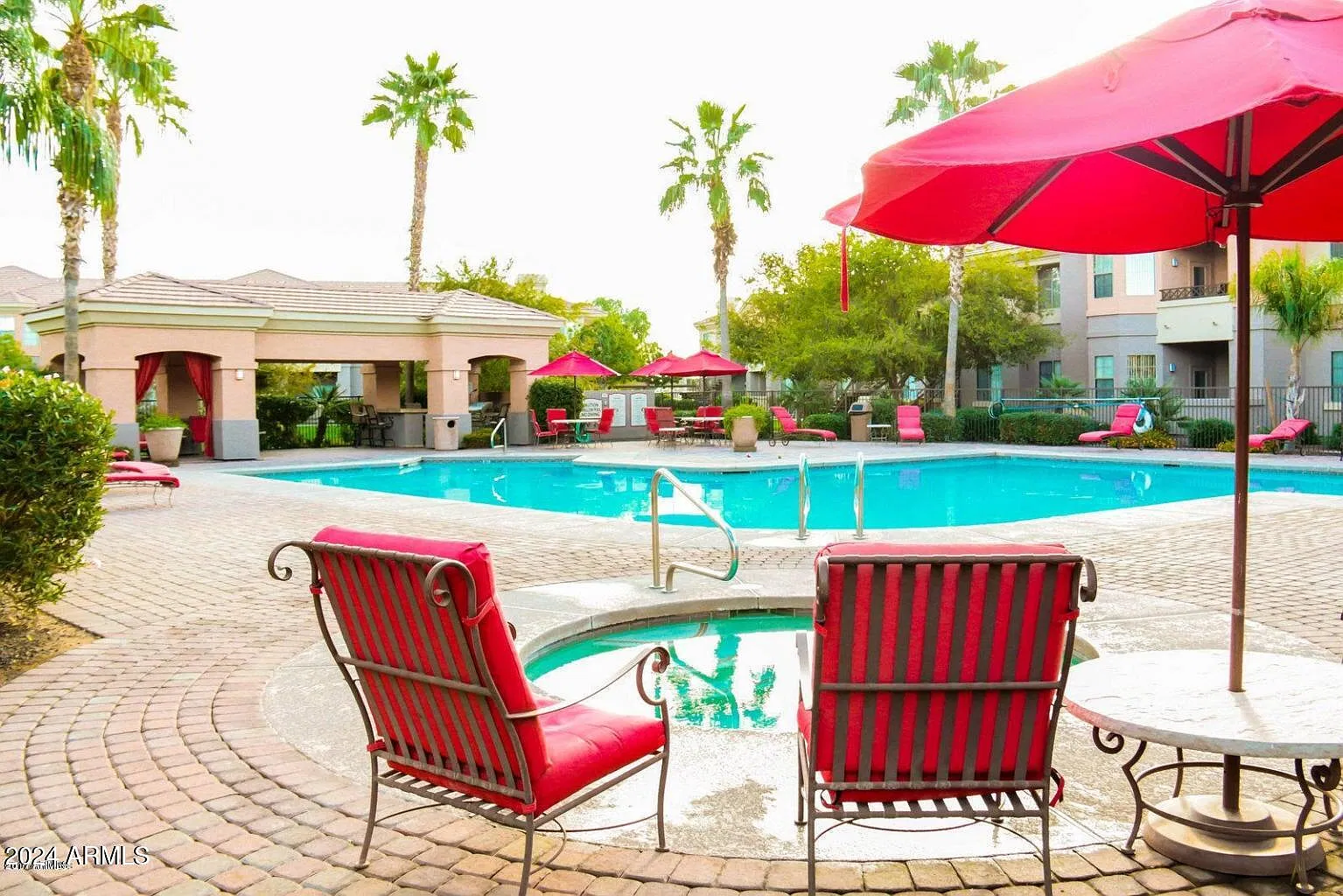 1 bed, 1.0 bath, 773 sqft, $1,375 — Photo 3