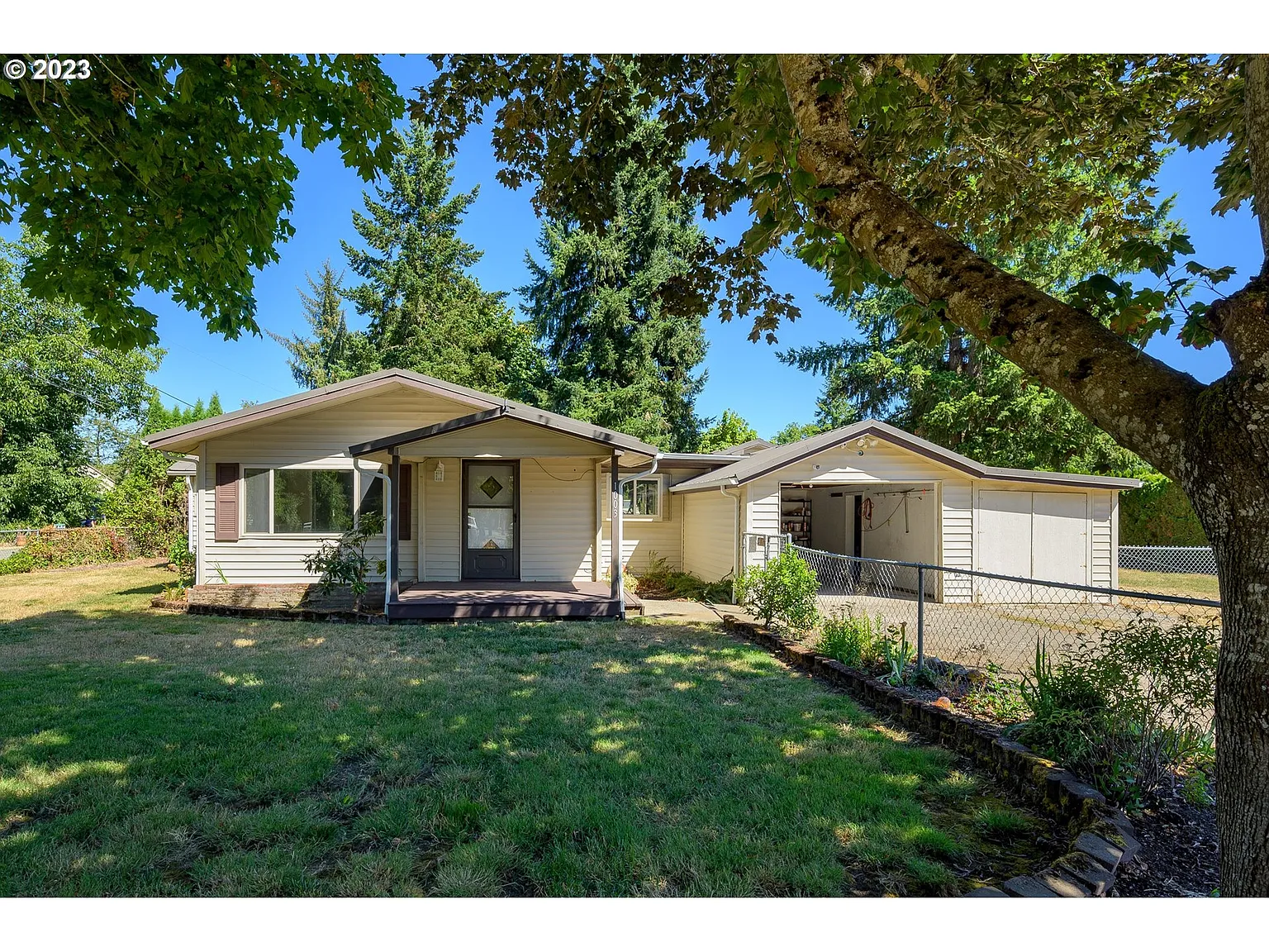 1003 S Jellison St photo 1