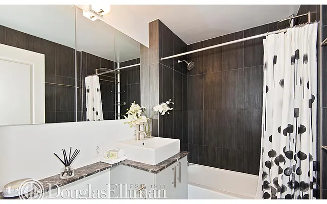 Rented by Douglas Elliman | media 15