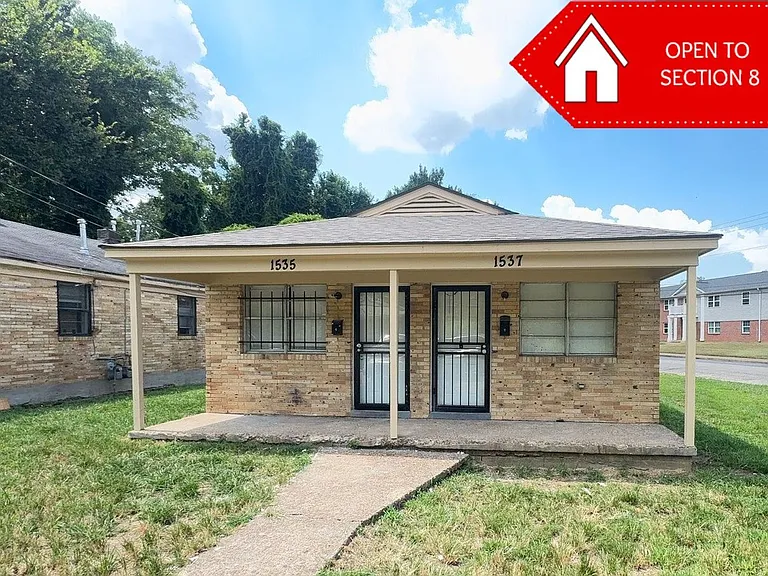 1537 Standridge St — Photo 2