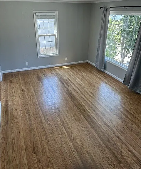 139 Claremont Ave — Photo 2