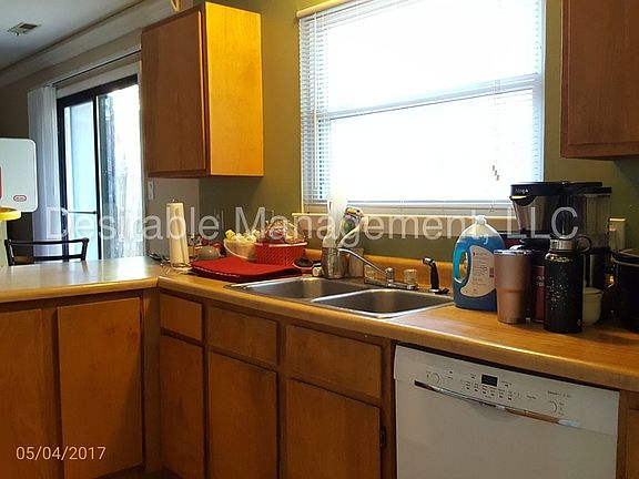 5th image of 731 Longleaf Ln