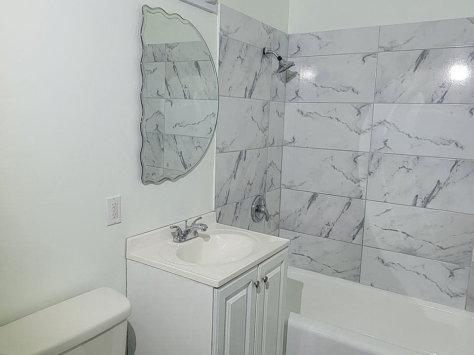 1st image of 370 N 15th St APT H