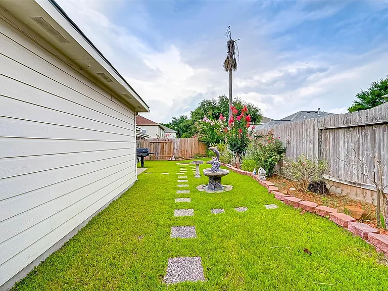 3630 Winstrome Ct — Photo 48