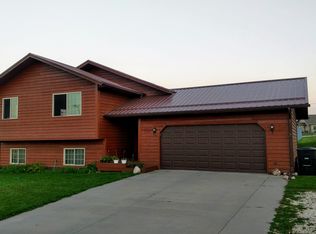 1310 Sherman St, Custer, SD 57730