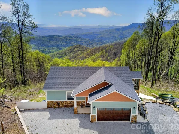 155 Wrenlock Dr, Marion, NC 28752