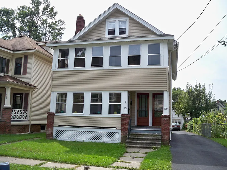 137 Mildred Ave #1 — Photo 16