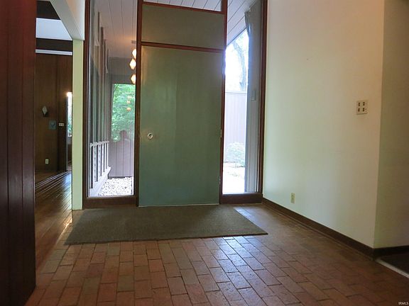 5th image of 1000 Windwood Ln