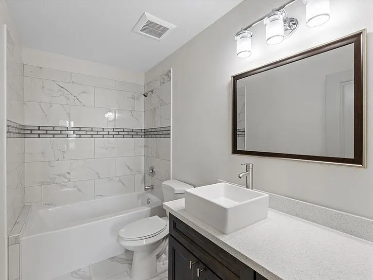 4237 E Pratt Ave #2 — Photo 9