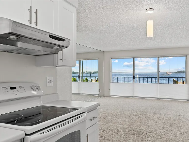 1156 Alki Ave SW — Photo 12