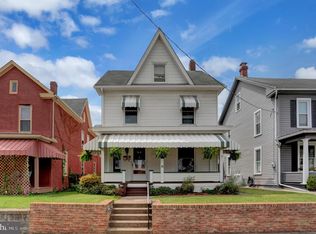 31 Shaw Ave, Lewistown, PA 17044