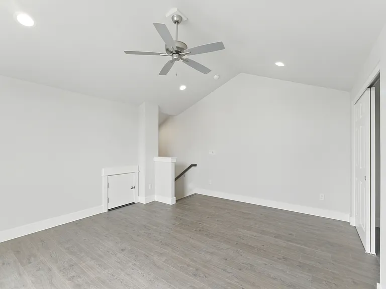 20594 SE Nina Ave — Photo 30