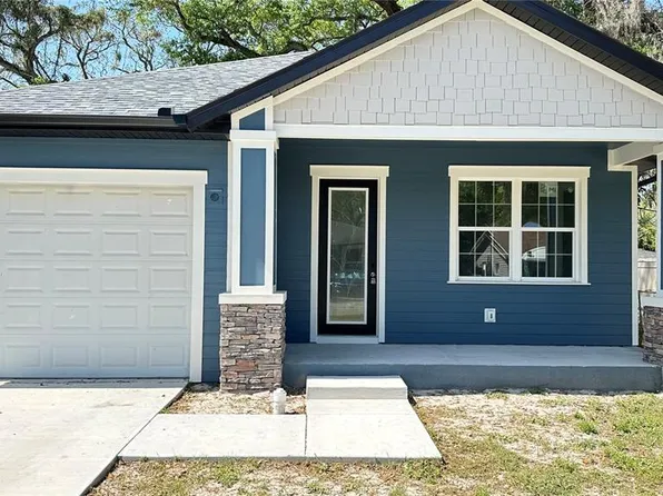 8208 1/2 N Hillsborough Ln, Tampa, FL 33604