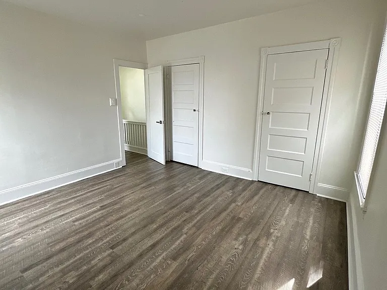 482 Martin St — Photo 33