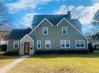 121 Hazelmere Rd, New Britain, CT 06053