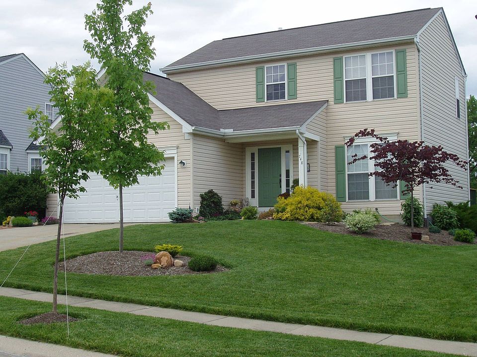 1st image of 748 Elmwood Ct
