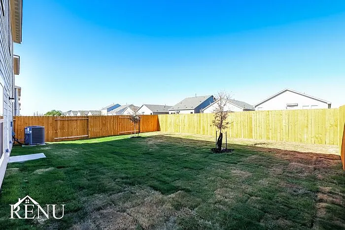 2951 Jackson Smt — Photo 18