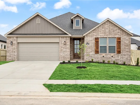 7300 SW Basswood Ave, Bentonville, AR 72713
