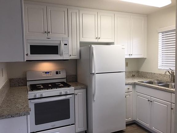 5th image of 4568 Altadena Ave APT J