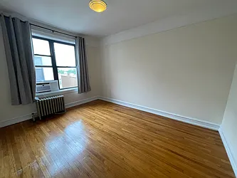 Rented by Metropolis International Realty Inc.