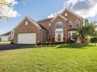 18 Caboose Cir, North Chili, NY 14514