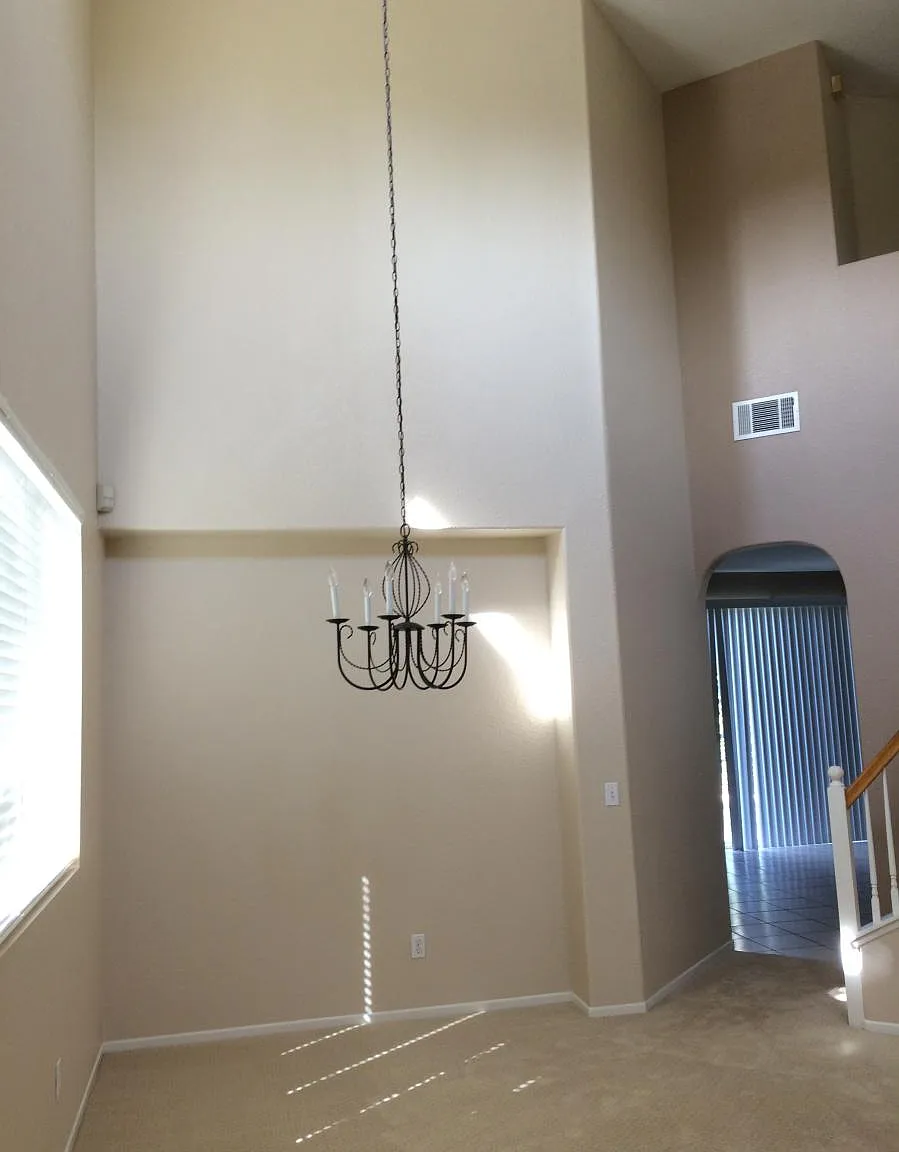 1402 Abernathy Drive — Photo 4