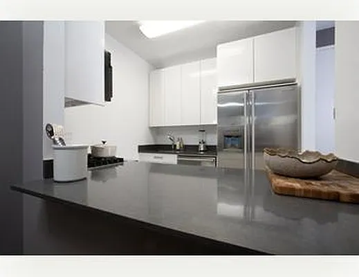 Sold by Nest Seekers International | media 3