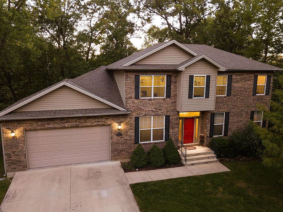 1st image of 601 Arbor Dr