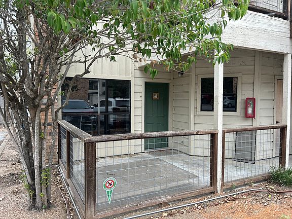 2nd image of 421 W San Antonio St APT H1