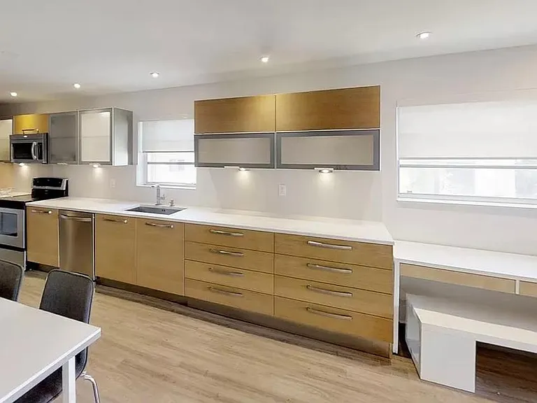 860 Euclid Ave #208 — Photo 8