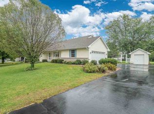 2709 N Stephanie Dr, Lindenwood, IL 61049