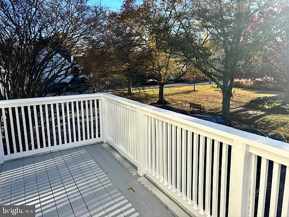3rd image of 303 Market St #4