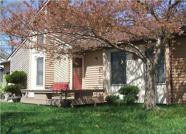 1st image of 240 Maine St
