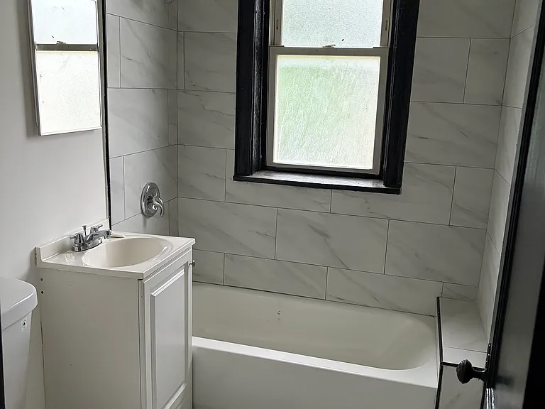 7257 S Marshfield Ave #2 — Photo 7