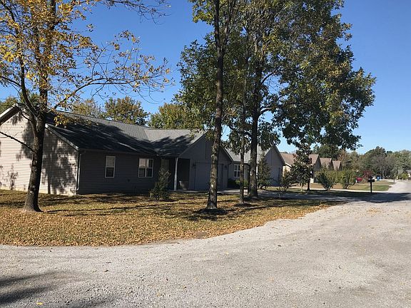 3rd image of 19-148 Anthony Dr #145-B