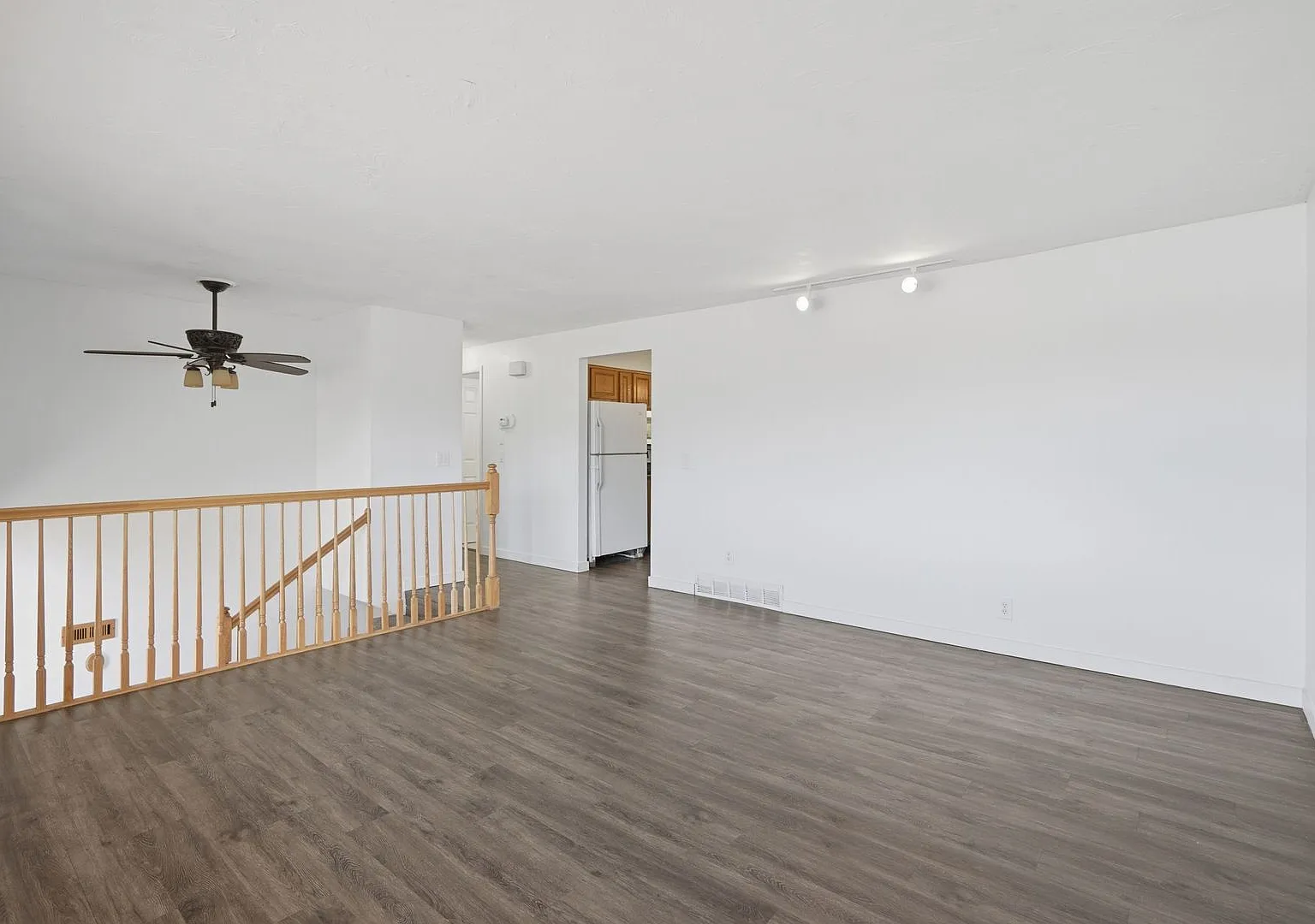 4 Bedroom 2 Bath West Jordan Home — Photo 4
